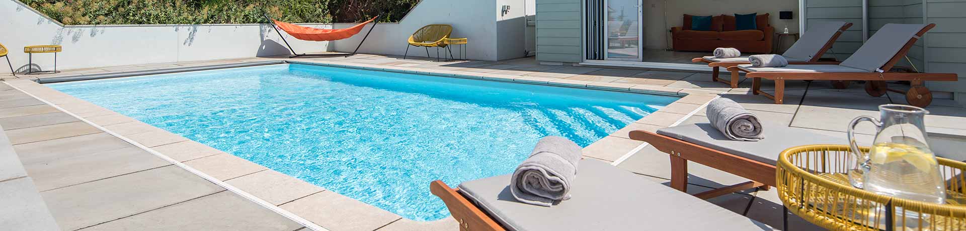 Retreats in Somerset with Outdoor Pools