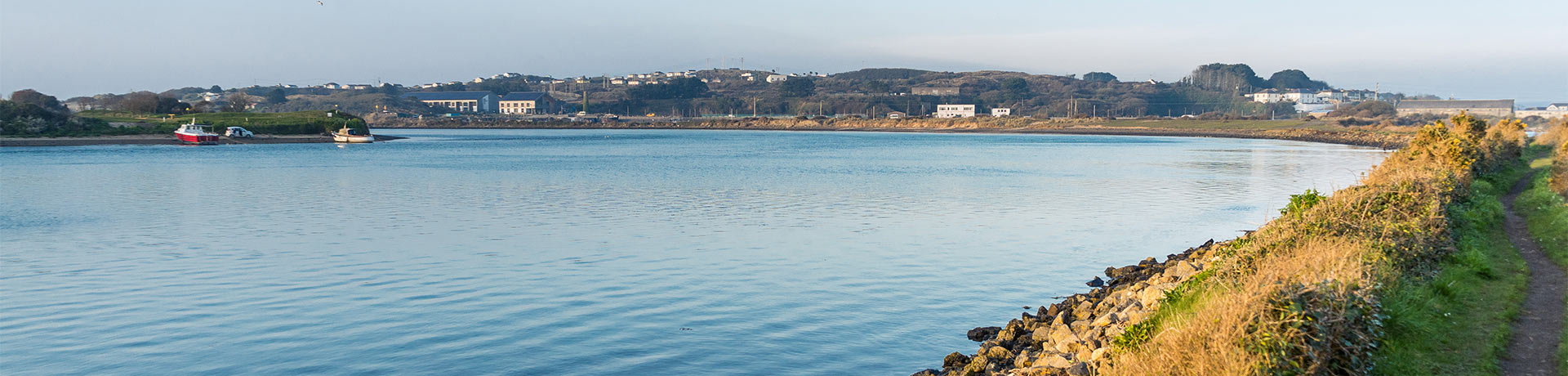 Beautiful lakes in Cornwall