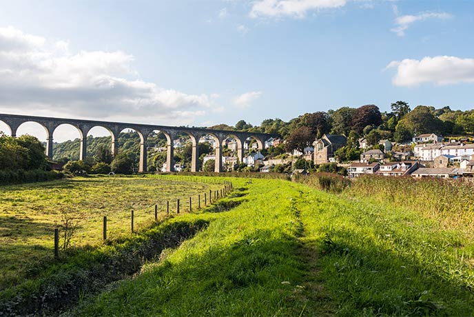 The impressive Calstock Viaduct along the Looe Valley railway line in Cornwall
