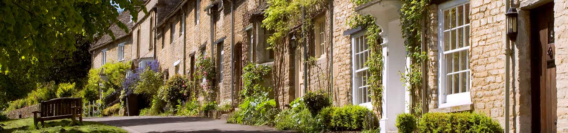 Cottages in Burford