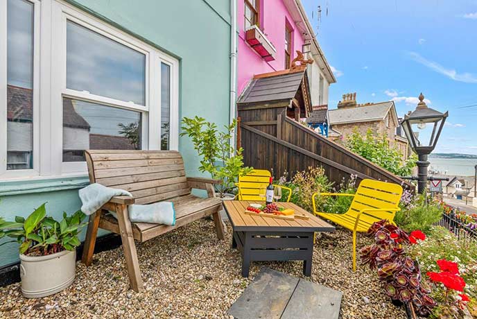 Colourful home and terrace garden in Brixham