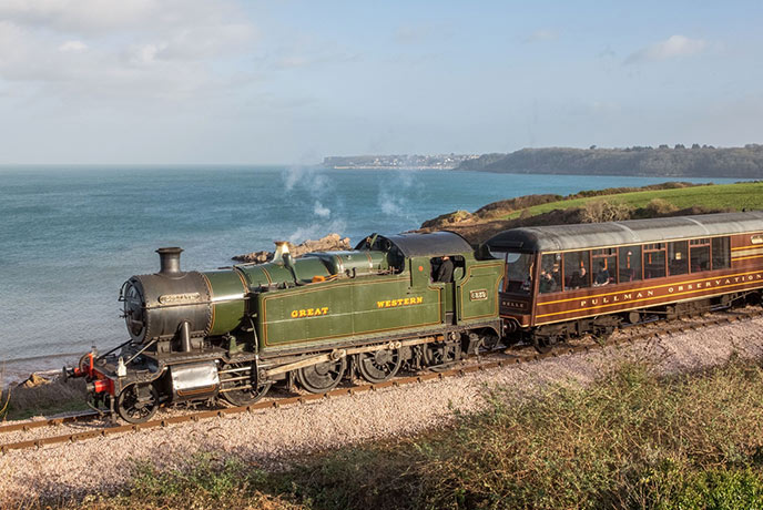 A beautiful vintage steam train from Dartmouth Steam Railway