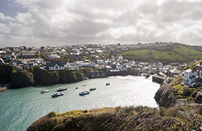 Port Isaac cottages and Harbour 