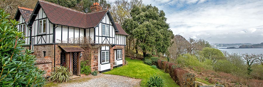 Lady Emma's a dog friendly cottage in south Cornwall Lady Emma's a dog friendly cottage in south Cornwall