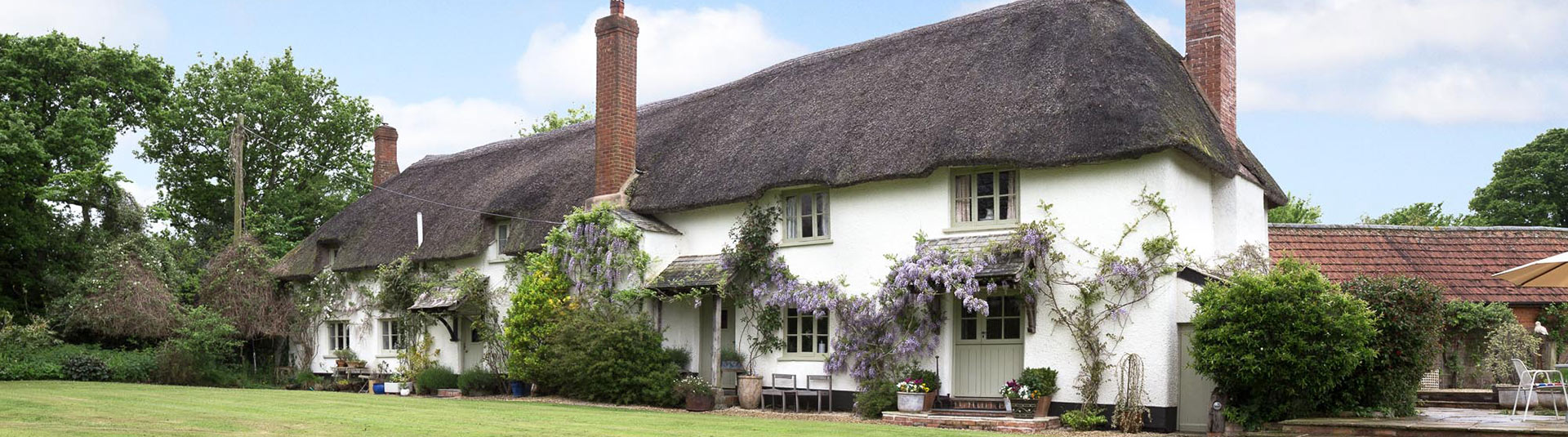 Thatched Holiday Cottages in Devon