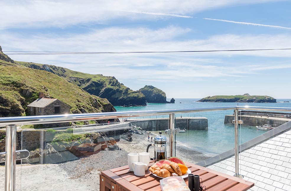 Named after the Poldark heroine, Demelza has a beautiful view of Mullion cove.