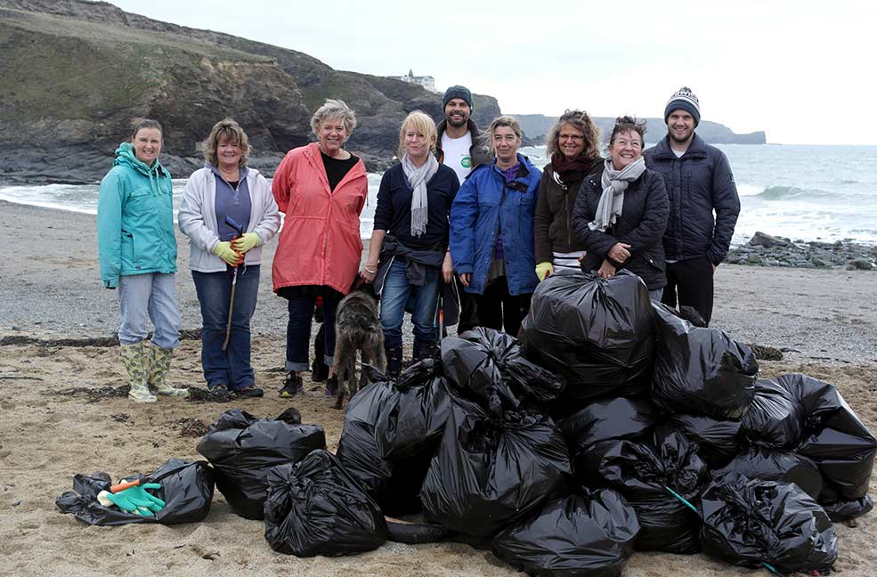 At Classic Cottages we regularly organise company beach cleans as well as doing our two minute beach cleans whenever we can.