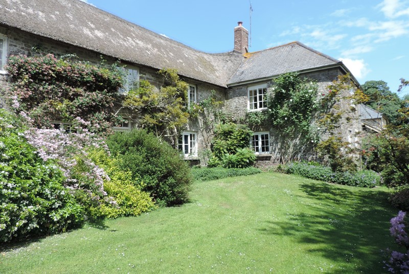 An historic farm house that welcomes multi-generation holidays.