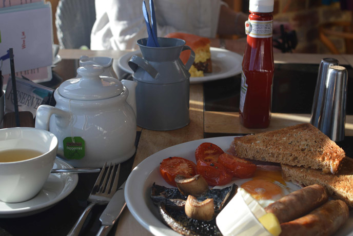 Full English at Briddlesford