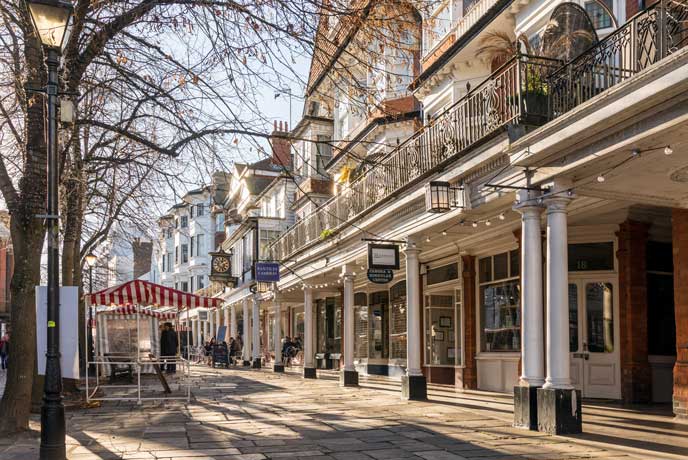 Royal Tunbridge Wells is a hub for shopping and eating that's just over the Sussex border into Kent.