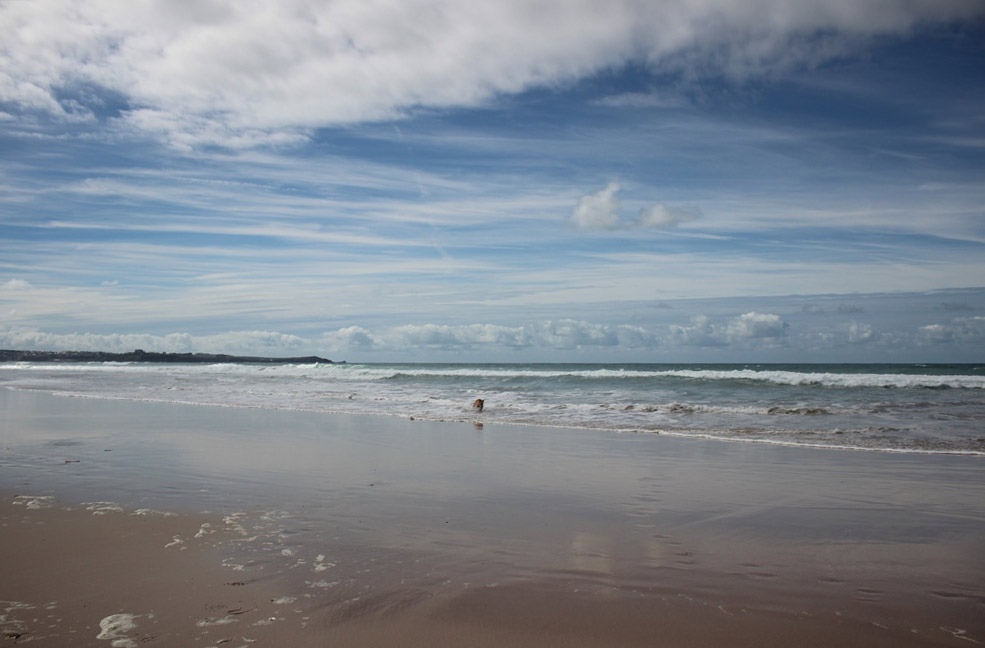 The vast beach of Watergate Bay makes for the perfect long romantic walk looking into your darling's eyes.