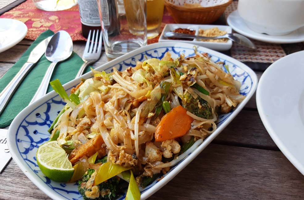 Ocean and Earth thai food