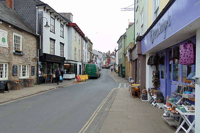 The pretty streets of Ashburton are an antique-shoppers paradise.