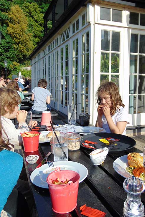 Eating in Shaldon