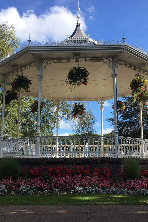 Vivary bandstand