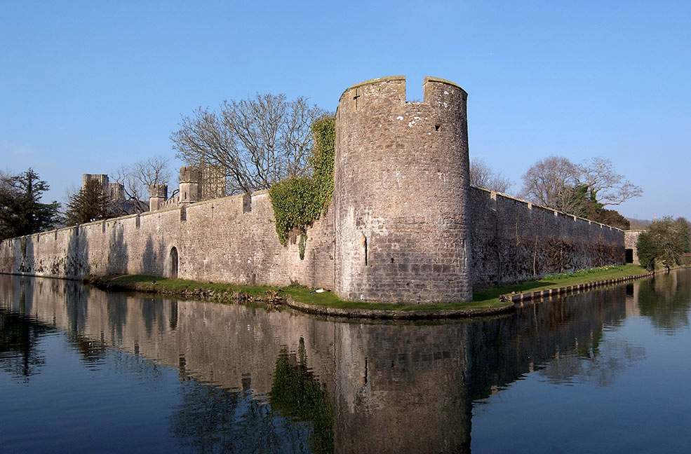 Wells castle moat