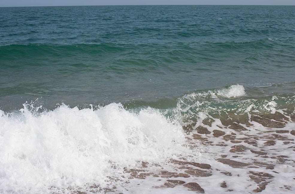 Know how to spot and avoid a riptide in an ocean or lake - Upworthy