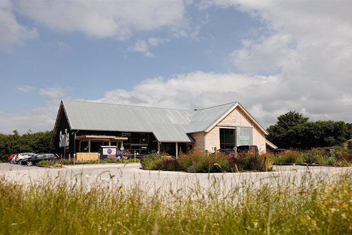 The charming exterior of Teals farm shop in Somerset