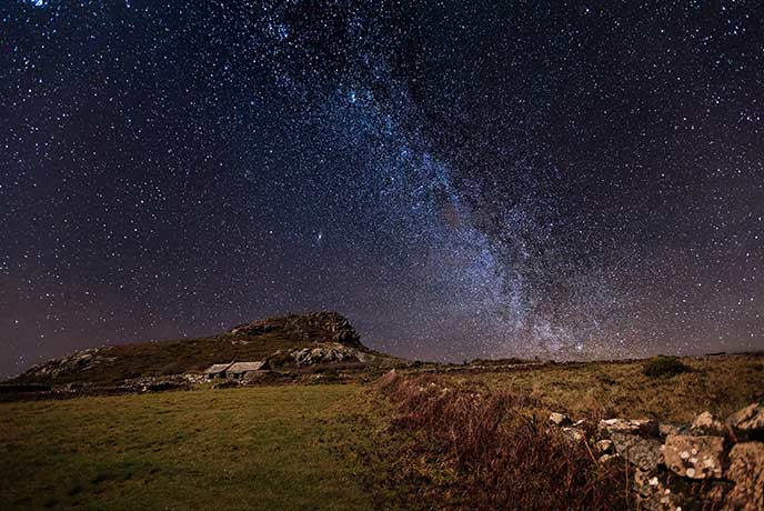 Night skies gilded above Garn Fawr